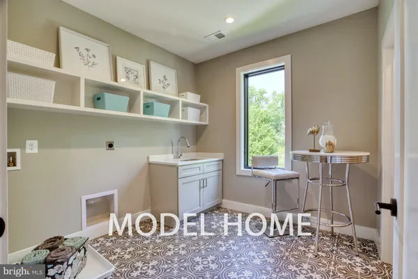 $2,750,000 | 1532 Longfellow Court, McLean, VA 22101