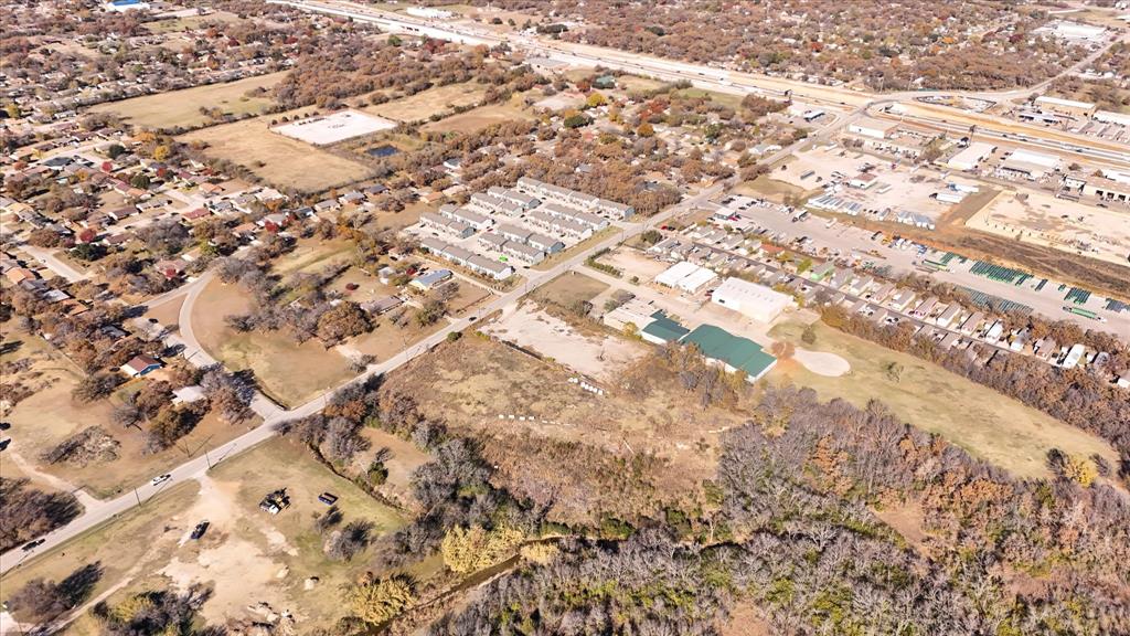 6851 Anglin Drive, Unit 1 Forest Hill, TX 76140 - Photo 8 of 16 a view of yard with green space