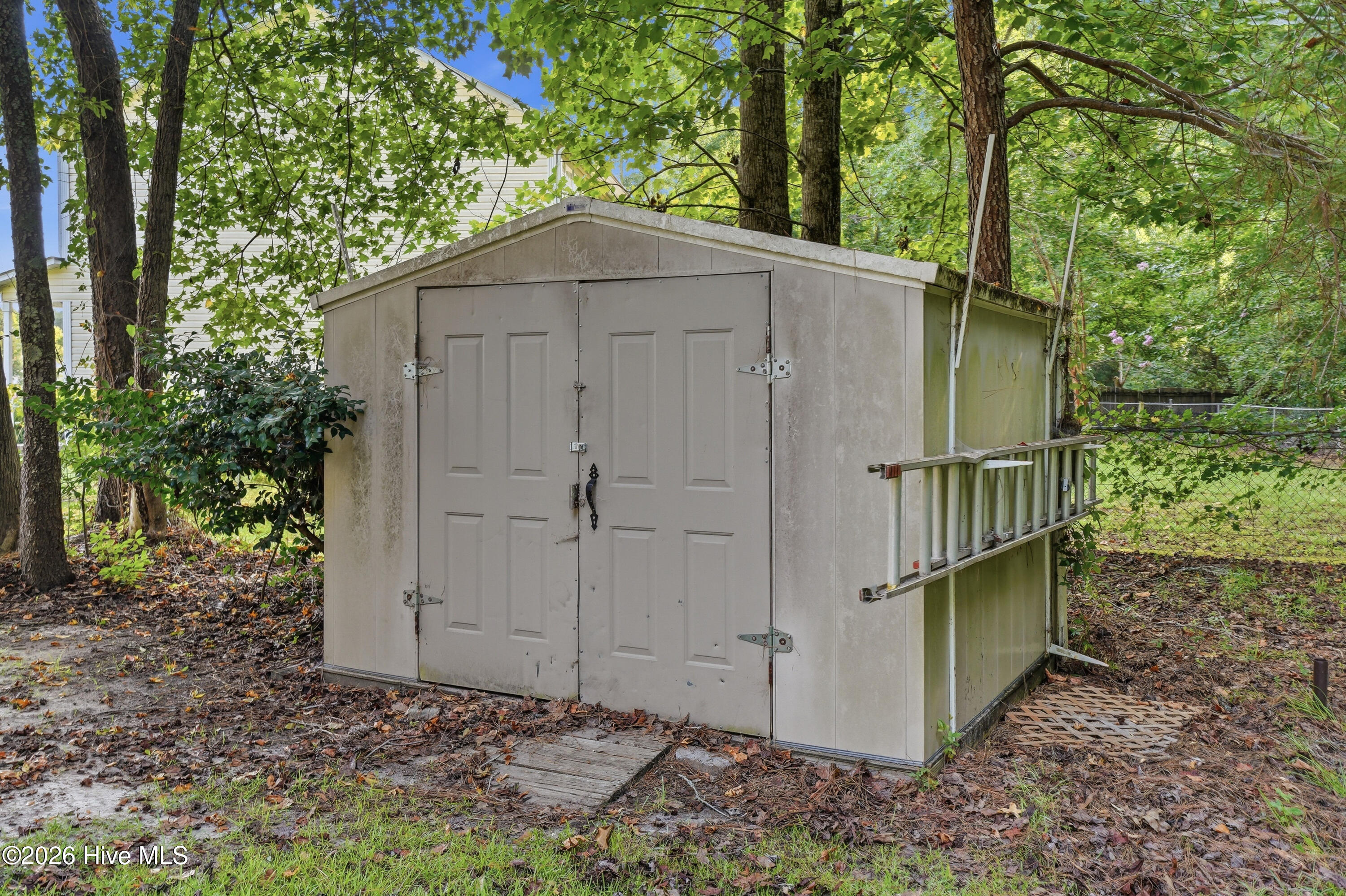 221 Rudolph Lane Hubert, NC 28539 - Photo 48 of 53 SHED