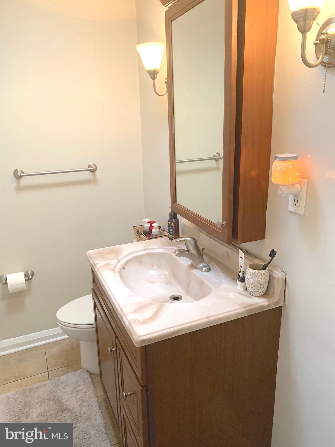 6824 Conley Street Baltimore, MD 21224 - Photo 5 of 13 Gallery Image 5