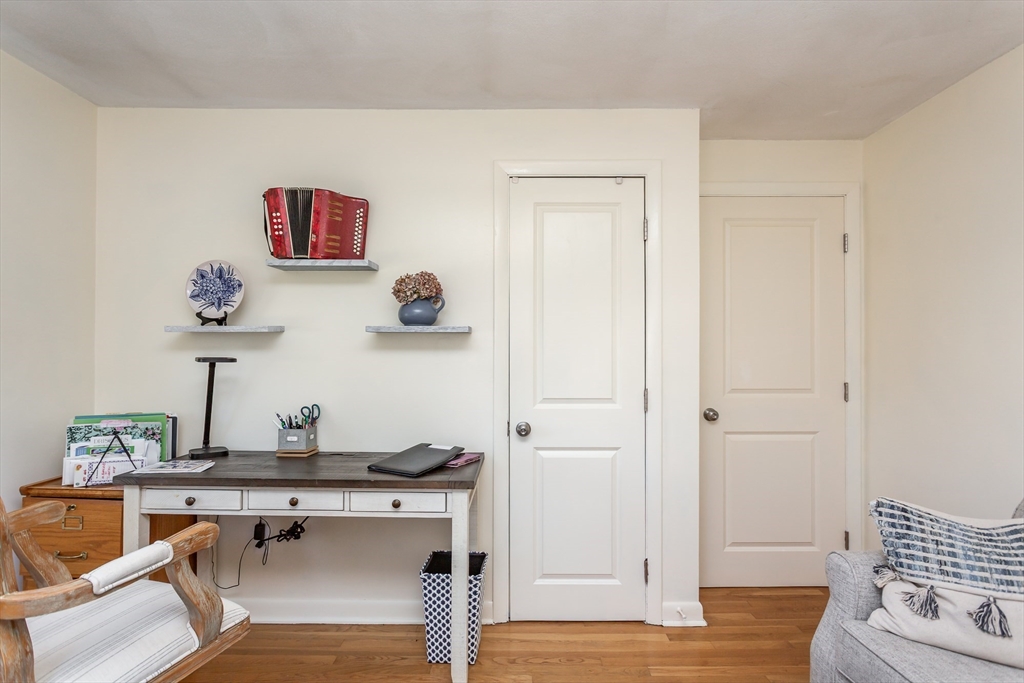 8 Tower Hill Road Somerset, MA 02726 - Photo 14 of 33 Gallery Image 14