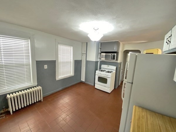 369 Savin Hill Avenue, Unit 2 Boston, MA 02125 - Photo 3 of 19