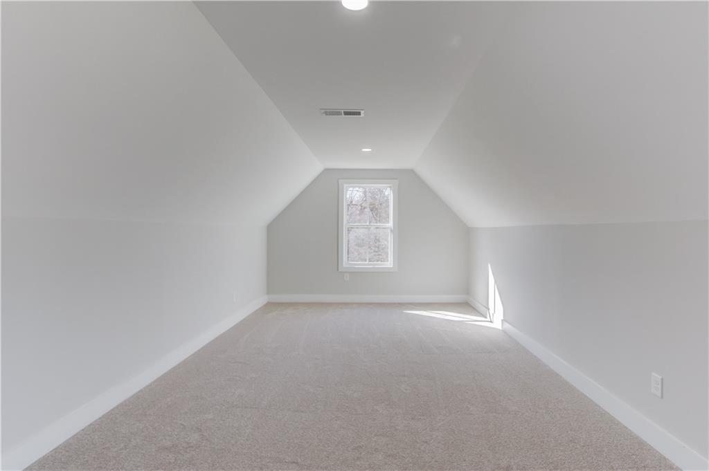 30 River Overlook Way Jefferson, GA 30549 - Photo 47 of 66 an empty room with windows and closet