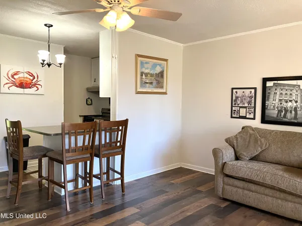 $73,500 | 230 Lakeside Villa, Unit E, Diamondhead, MS 39525