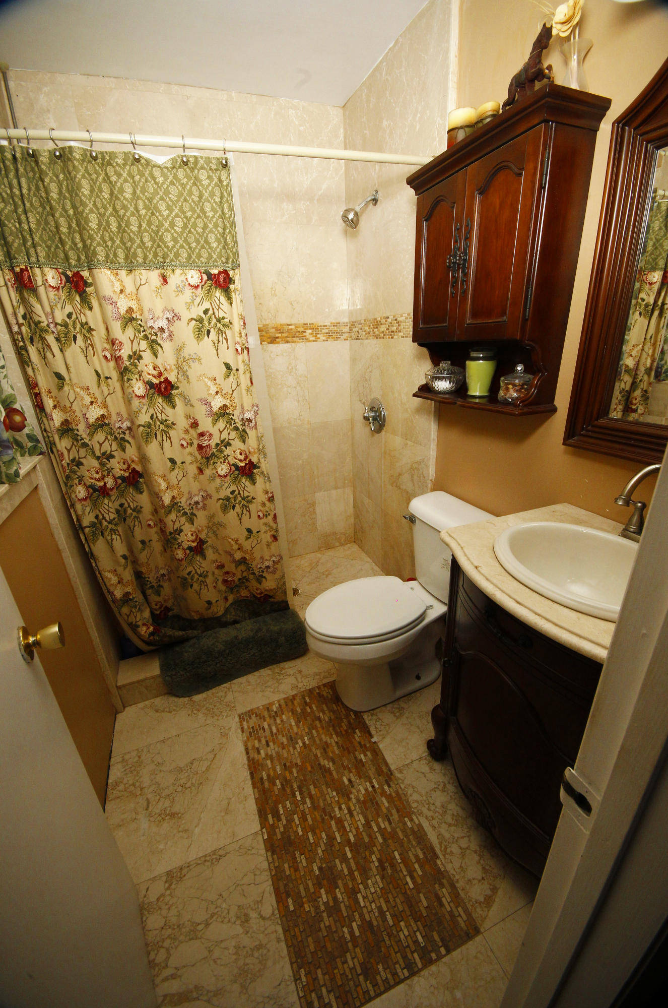 2556 C Road Loxahatchee, FL 33470 - Photo 7 of 27 Updated Master Bathroom