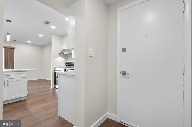 $2,800 | 10053 Windstream Drive, Unit 3, Columbia, MD 21044