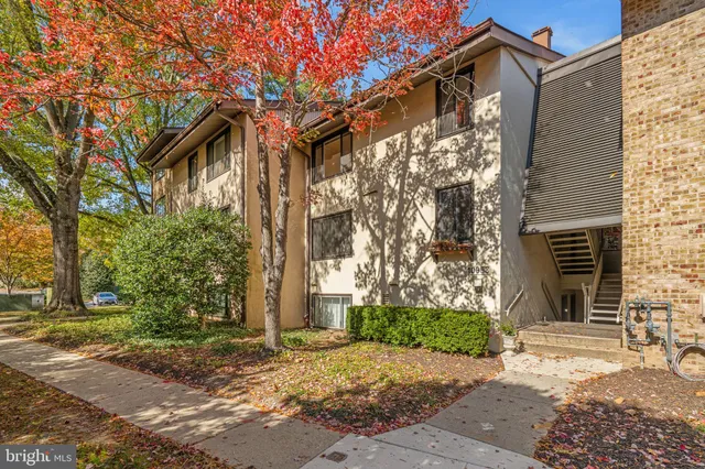 $2,800 | 10053 Windstream Drive, Unit 3, Columbia, MD 21044