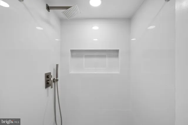 $2,800 | 10053 Windstream Drive, Unit 3, Columbia, MD 21044