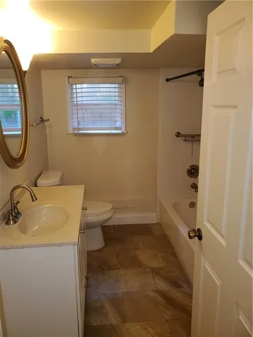 $1,500 | 3821 Vincennes Place, New Orleans, LA 70125