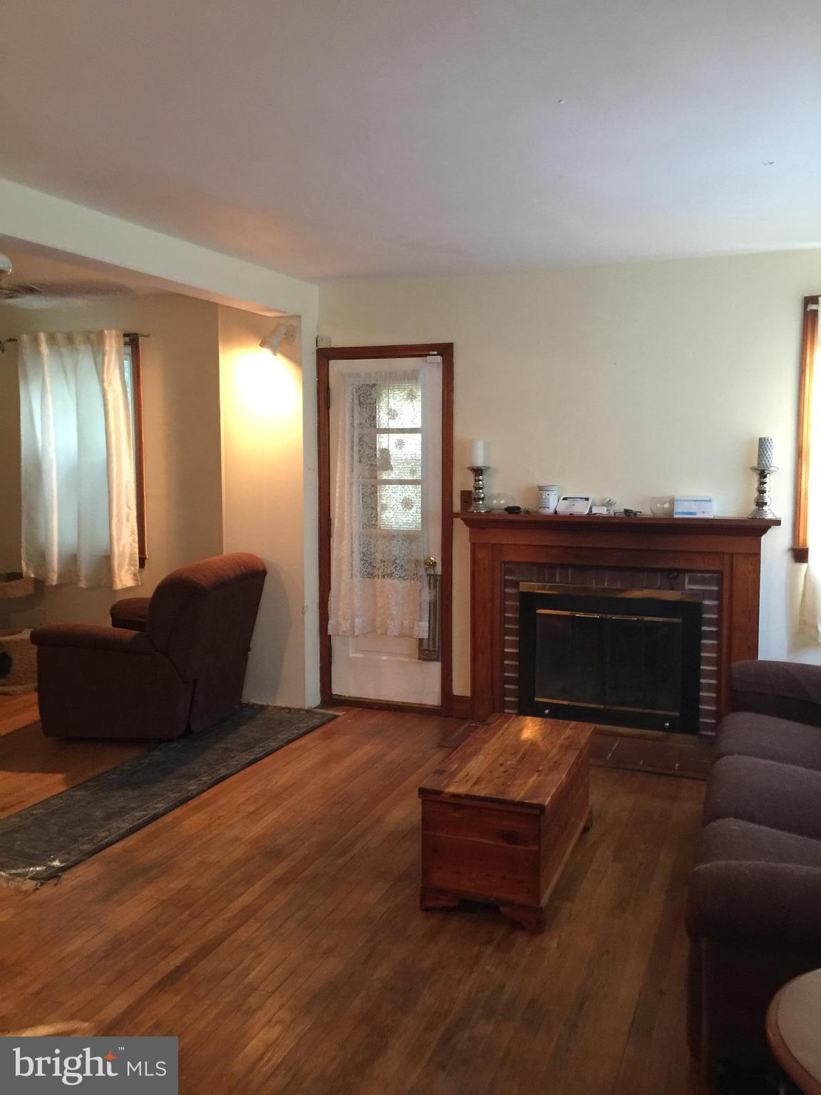 510 Koch Road Linthicum, MD 21090 - Photo 2 of 9 Interior (General)