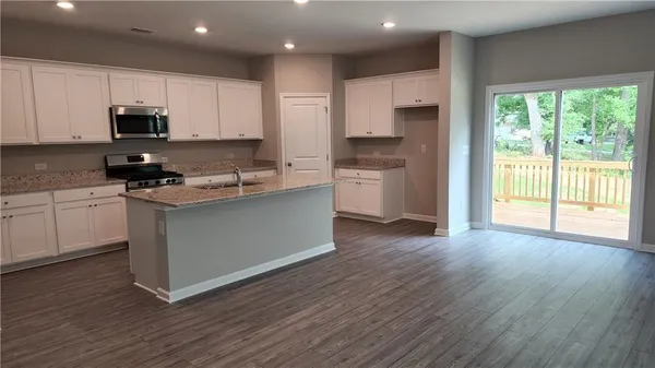 $2,300 | 115 Osprey Overlook Drive, Braselton, GA 30517