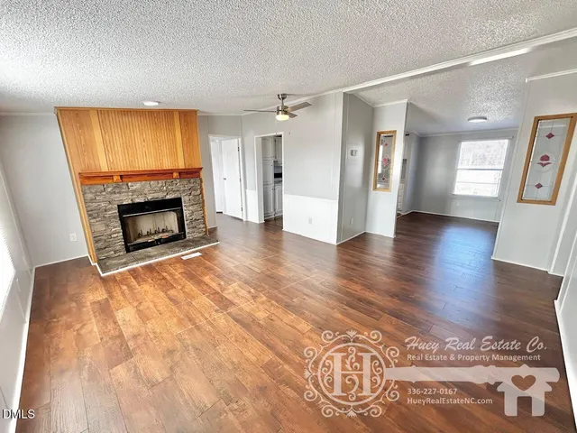 $1,400 | 2008 Burnett Church Road, Graham, NC 27253