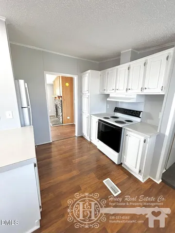 $1,400 | 2008 Burnett Church Road, Graham, NC 27253