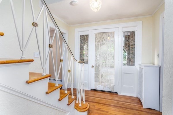 43 Creswell Road Worcester, MA 01602 - Photo 13 of 34 Gallery Image 13