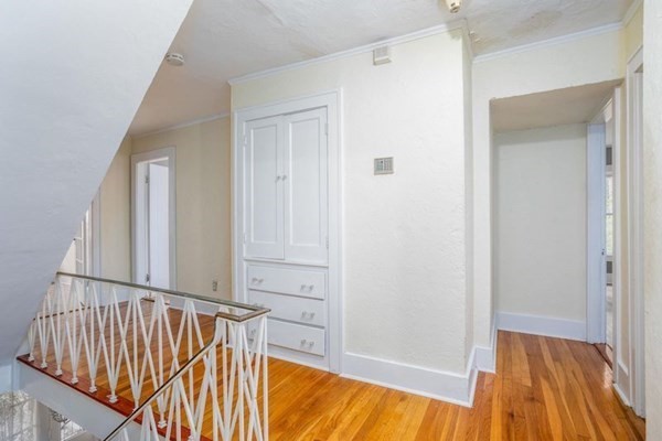 43 Creswell Road Worcester, MA 01602 - Photo 14 of 34 Gallery Image 14