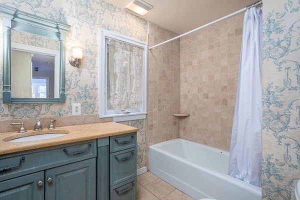 43 Creswell Road Worcester, MA 01602 - Photo 24 of 34 Gallery Image 24
