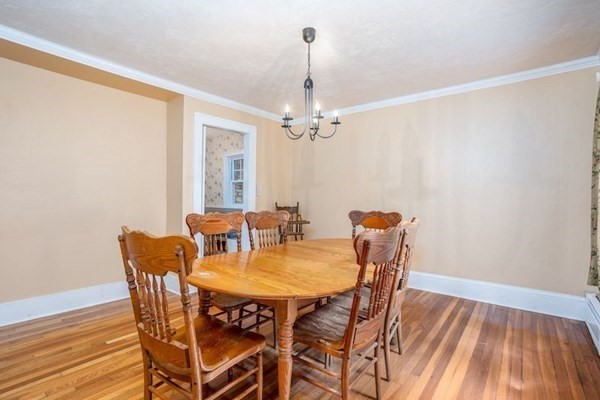 43 Creswell Road Worcester, MA 01602 - Photo 7 of 34 Gallery Image 7