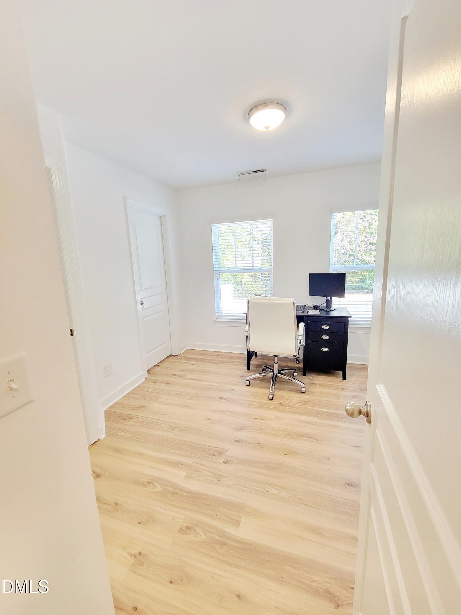 8019 Sunset Branch Court Raleigh, NC 27612 - Photo 25 of 32 20231025_141802