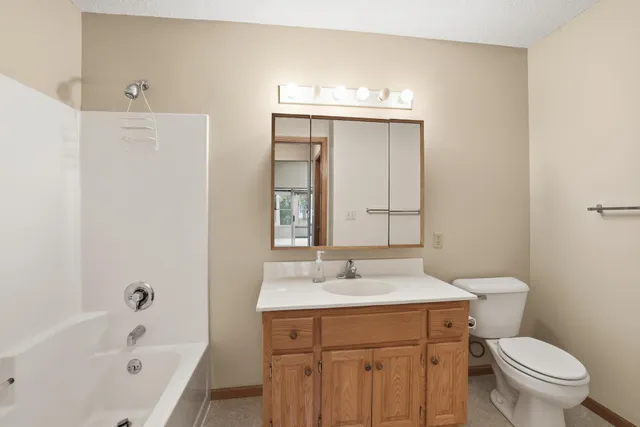 $319,000 | 700 Leroy Lane, Unit 47, River Falls, WI 54022