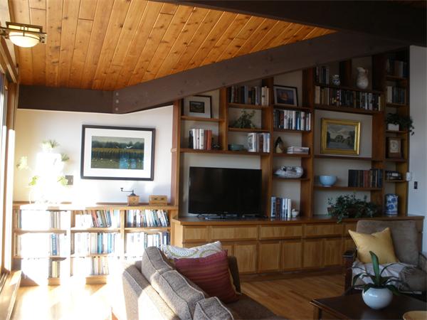 131 Middle Street Amherst, MA 01002 - Photo 5 of 30 Gallery Image 5