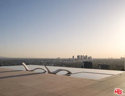 $25,950,000 | 1305 Collingwood Place, Los Angeles, CA 90069