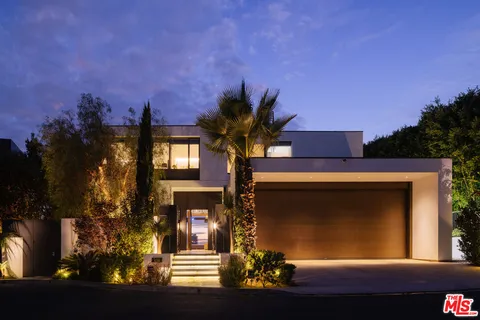 $25,950,000 | 1305 Collingwood Place, Los Angeles, CA 90069