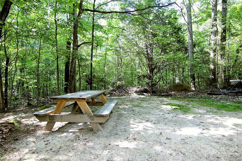 5763 Davis Road Walkertown, NC 27051 - Photo 3 of 10 Gallery Image 3