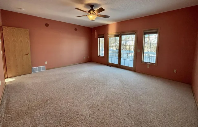 $337,500 | 111 Oakwood Court, Thief River Falls, MN 56701