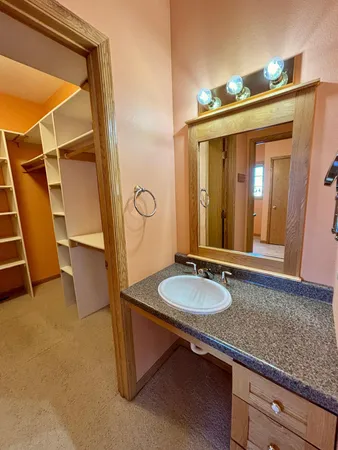 $337,500 | 111 Oakwood Court, Thief River Falls, MN 56701