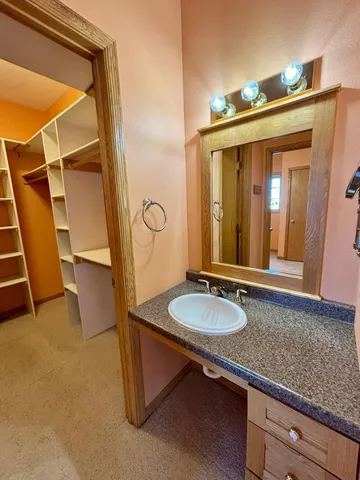 $337,500 | 111 Oakwood Court, Thief River Falls, MN 56701