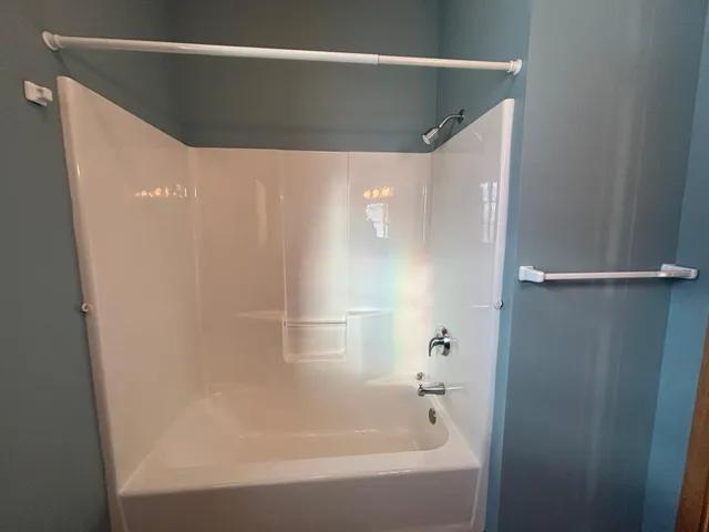 $337,500 | 111 Oakwood Court, Thief River Falls, MN 56701