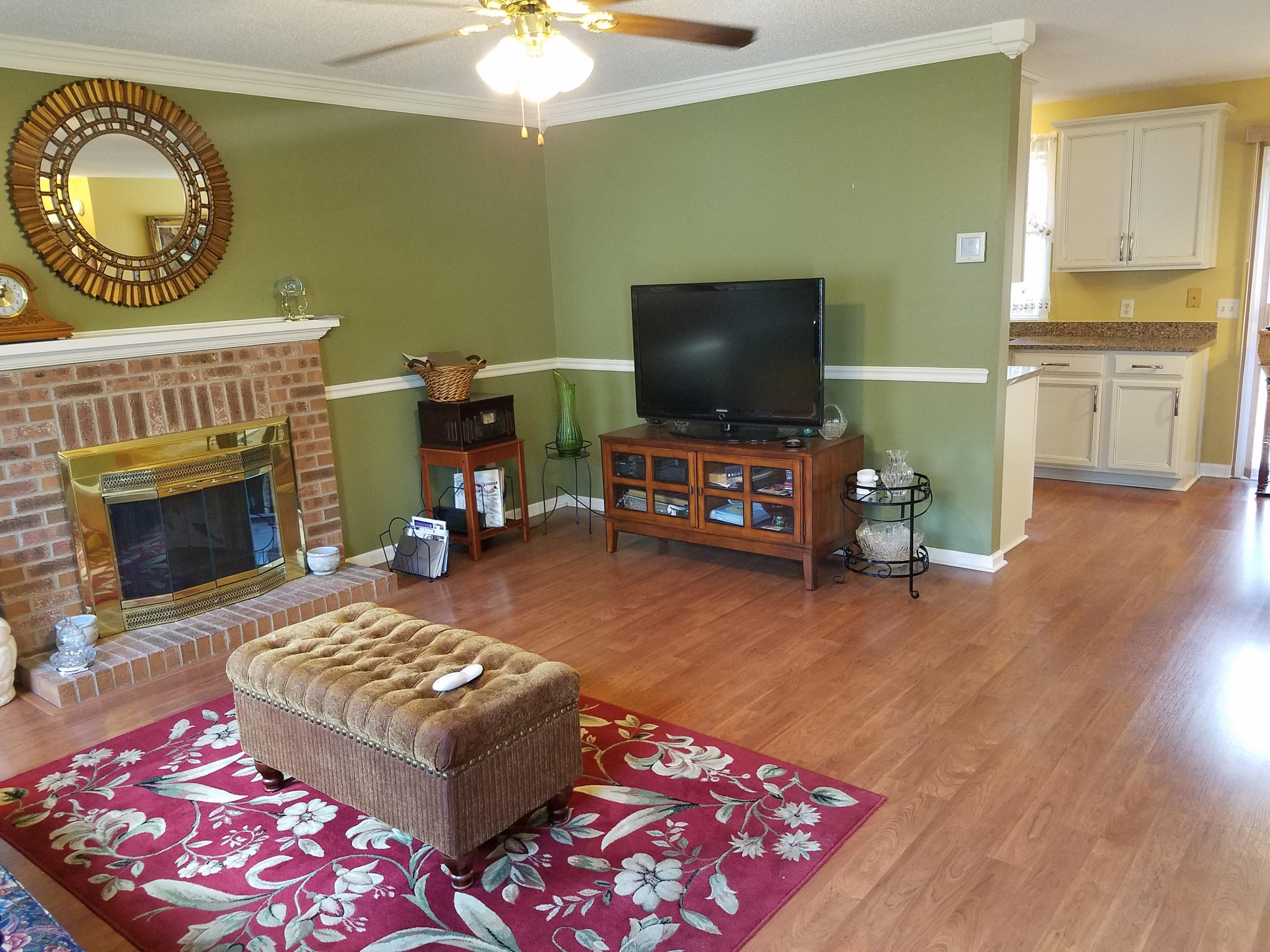 105 Lowndes Road Goose Creek, SC 29445 - Photo 3 of 21 20170227_124345_001