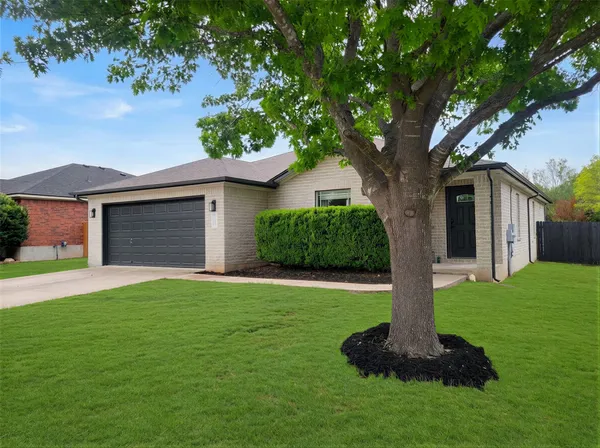 $385,000 | 1903 Mir Woods Drive, Leander, TX 78641