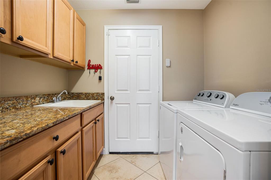 2890 Ashton Road, Unit 5 Sarasota, FL 34231 - Photo 15 of 16