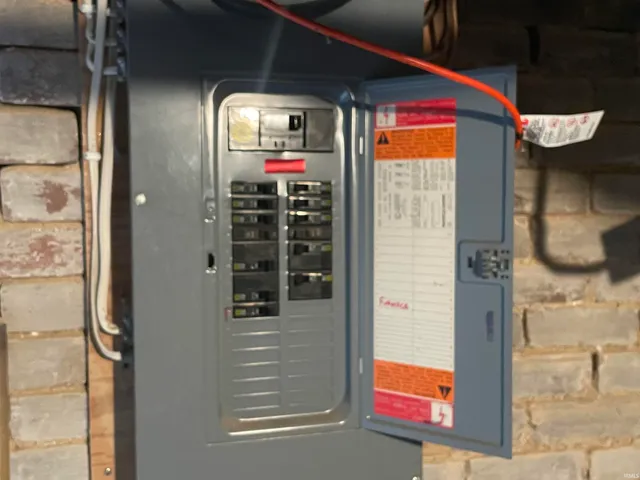 $79,900 | 607 North 10th Street, Vincennes, IN 47591