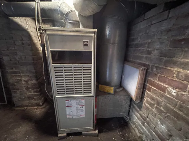 $79,900 | 607 North 10th Street, Vincennes, IN 47591