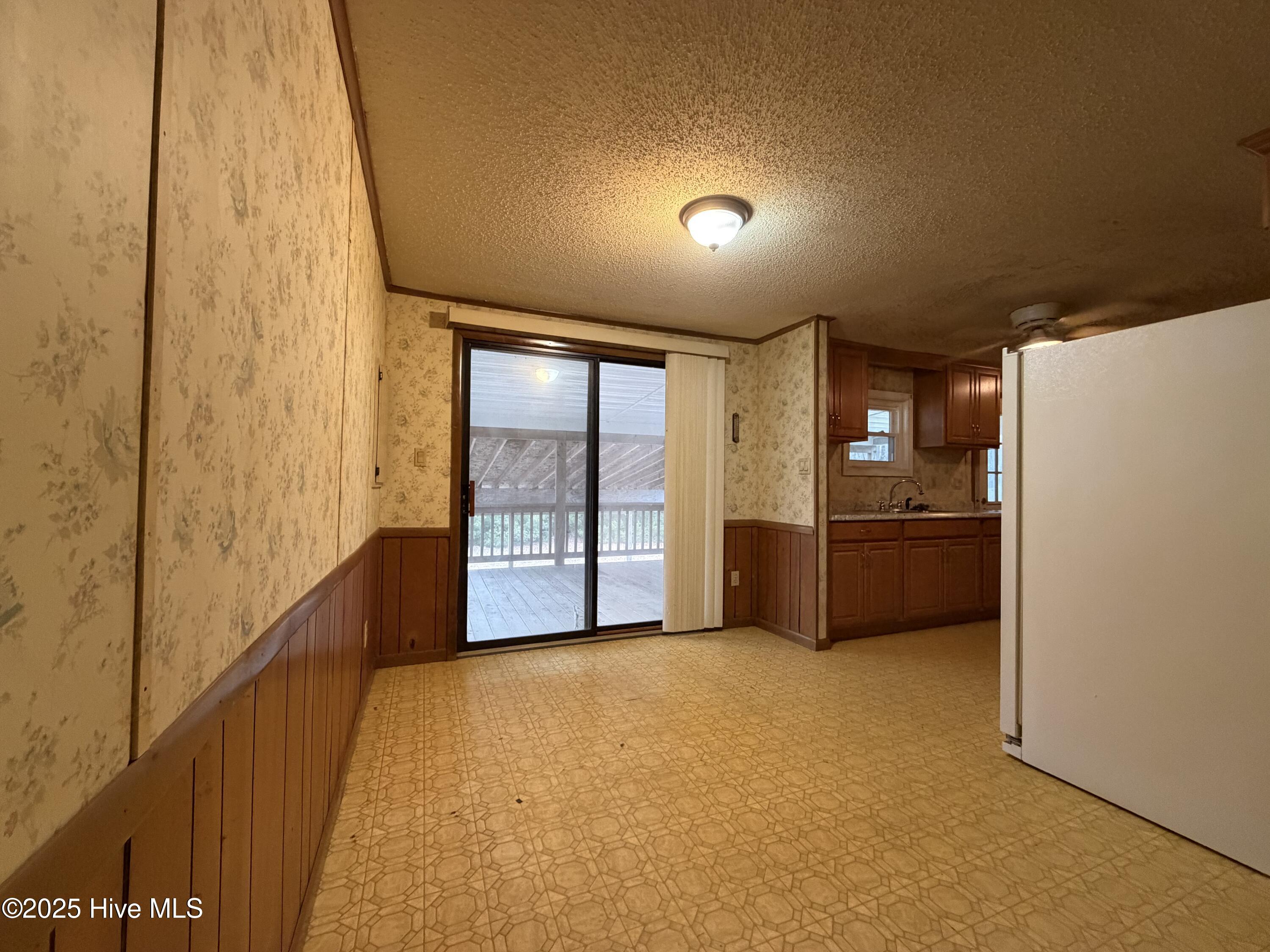 2537 Whichards Beach Road Chocowinity, NC 27817 - Photo 15 of 19 IMG_0287