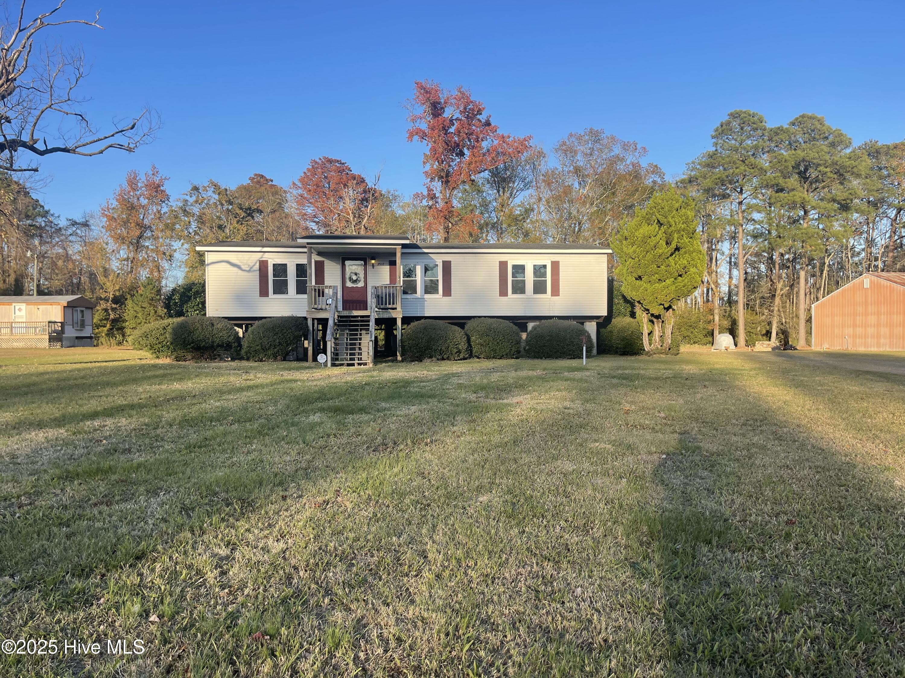 2537 Whichards Beach Road Chocowinity, NC 27817 - Photo 3 of 19 IMG_9887