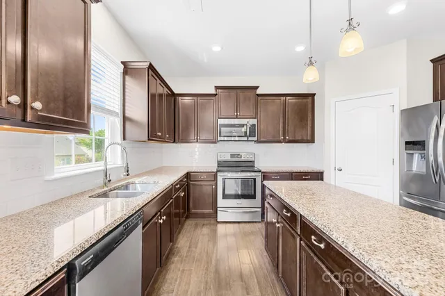 $469,000 | 3022 Oakmere Road, Waxhaw, NC 28173