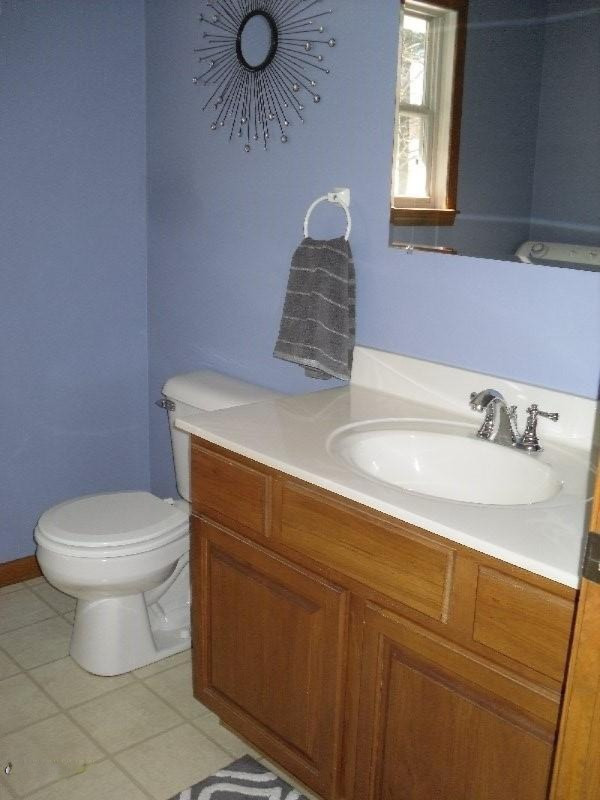 1851 East River Road Muskegon, MI 49445 - Photo 15 of 18 035.jpg