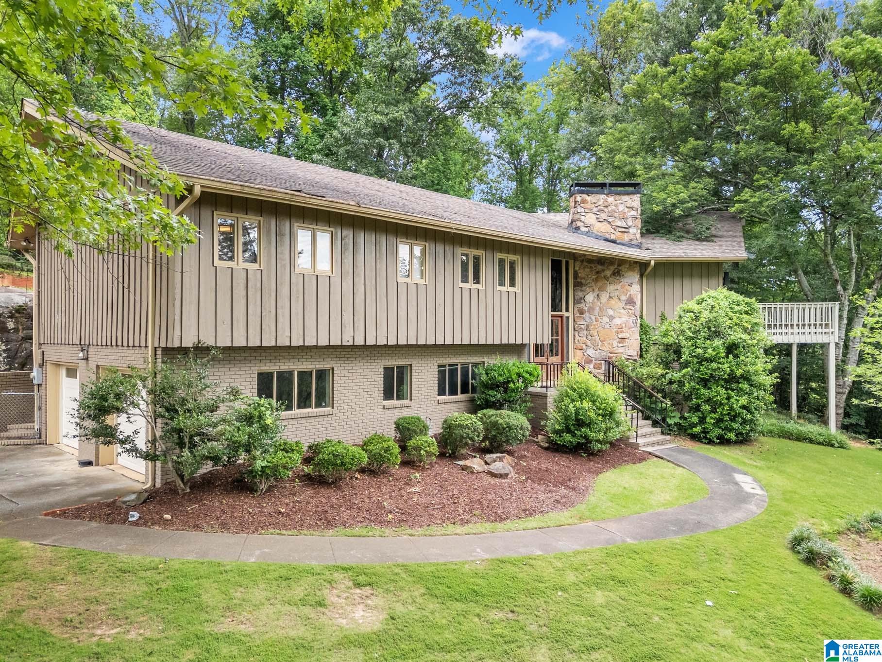 373 Laredo Drive Hoover, AL 35226 - Photo 1 of 56