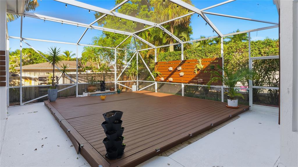 10141 Umberland Place Boca Raton, FL 33428 - Photo 28 of 28 a view of a balcony with chairs