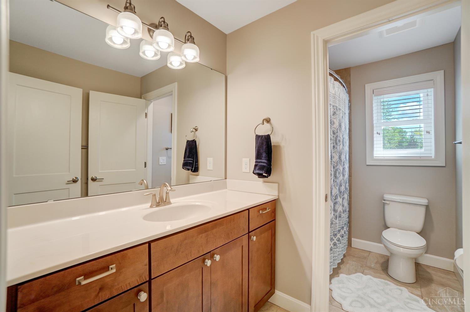 8186 Forest Road Cincinnati, OH 45255 - Photo 29 of 51