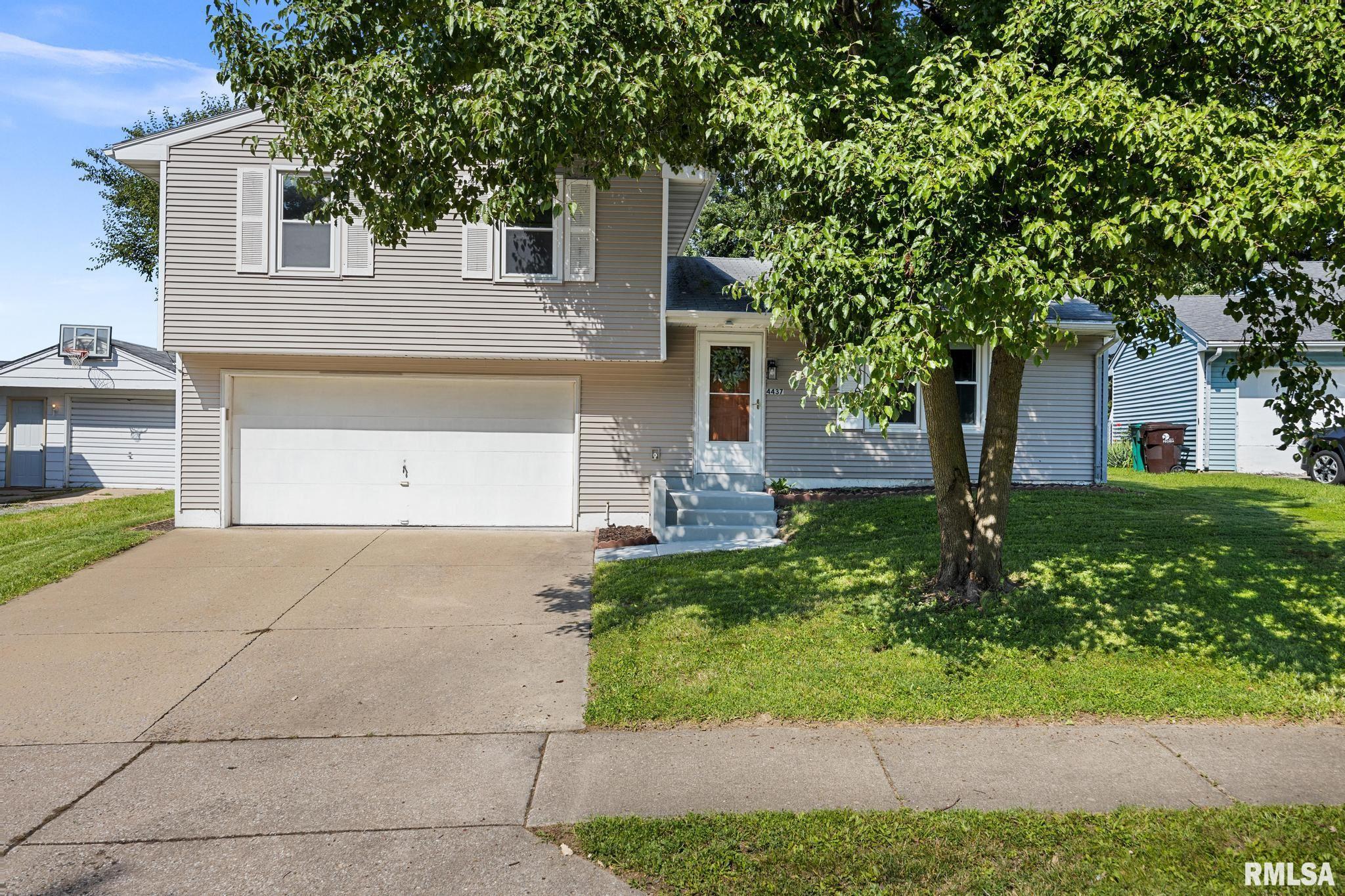 4437 West Castleton Road Peoria, IL 61615 - Photo 2 of 29 Gallery Image 2