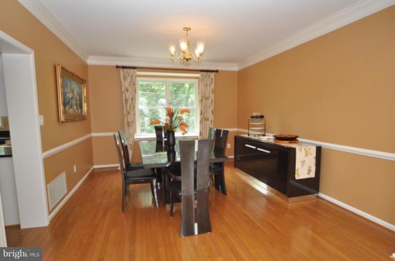 12513 Ridgegate Drive Herndon, VA 20170 - Photo 3 of 30 Dining Room