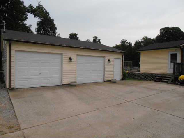 1007 Hayshed Road Dickson, TN 37055 - Photo 4 of 20 Gallery Image 4
