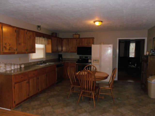 1007 Hayshed Road Dickson, TN 37055 - Photo 8 of 20 Gallery Image 8
