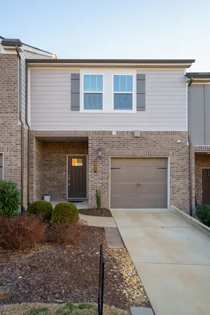 $300,000 | 523 Stovall Lane, Columbia, TN 38401