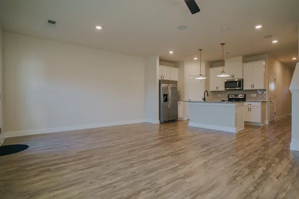 $300,000 | 523 Stovall Lane, Columbia, TN 38401
