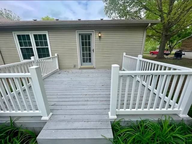 $302,000 | 208 Greenwood Drive, Paris, TN 38242